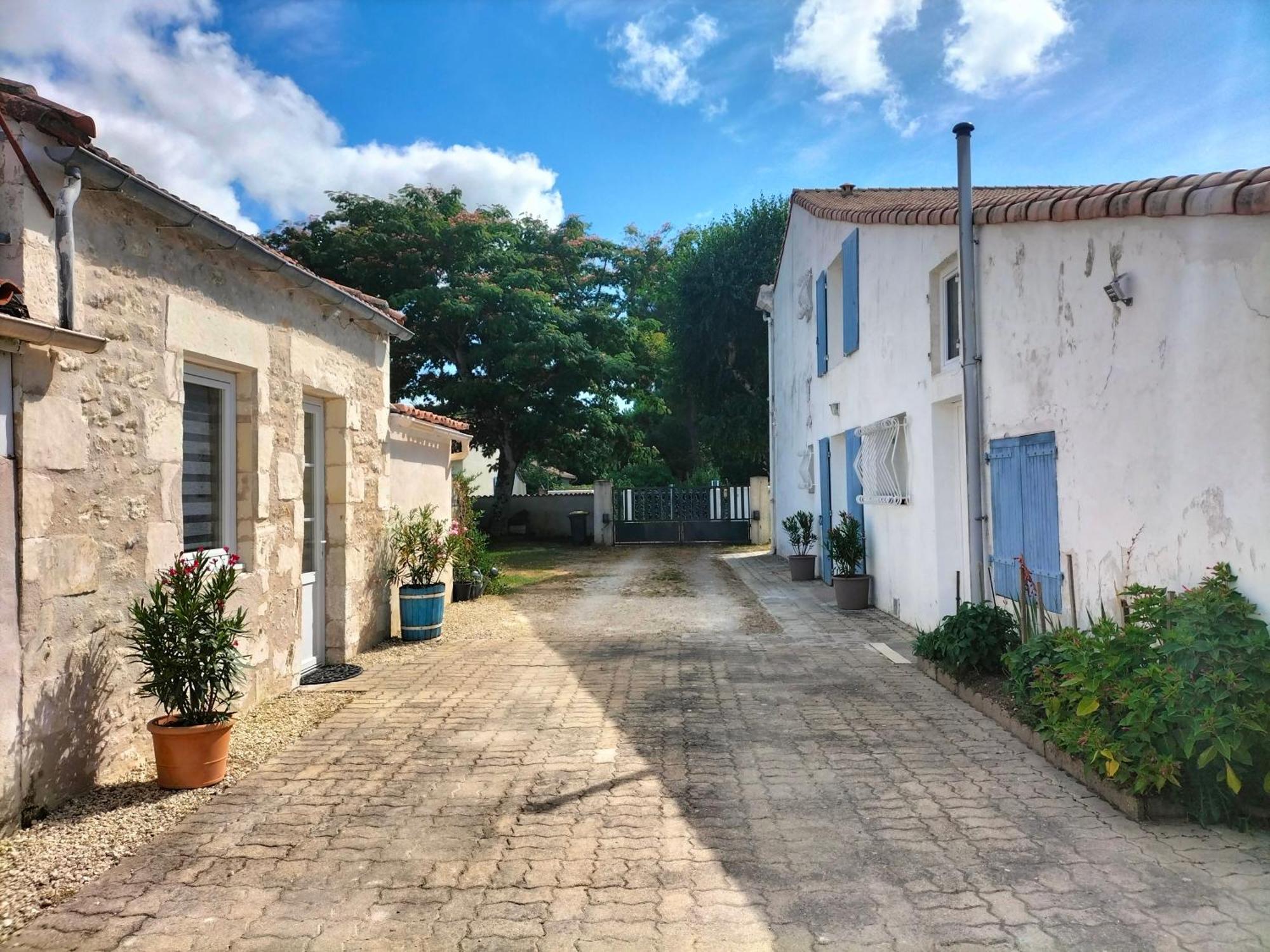 Agreable Maison De Vacances En Charente-Maritime Arvert Экстерьер фото